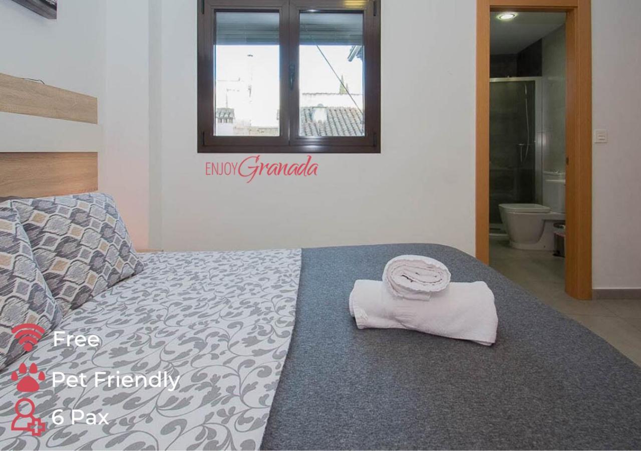 Realejo Atico Con Terraza Apartment Granada Luaran gambar